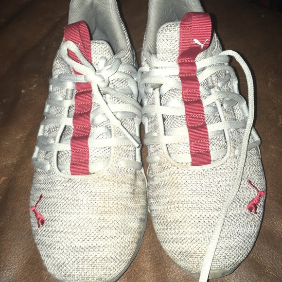 Puma tennis shoes - Picture 6 of 7